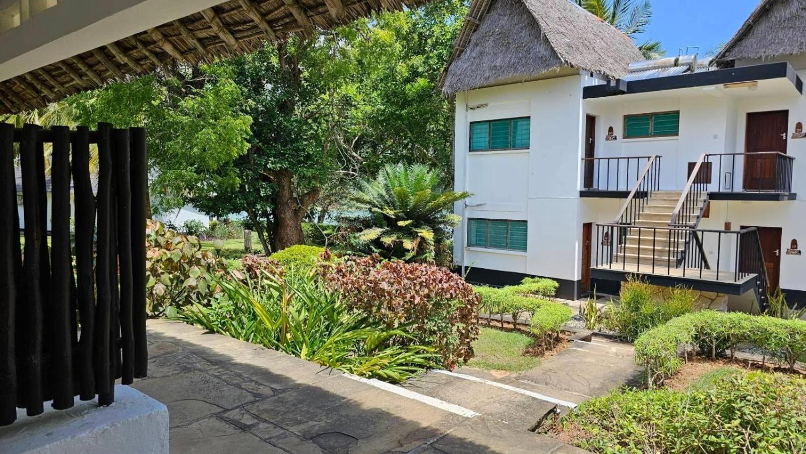 Mnarani Beach Club Kilifi Exterior photo